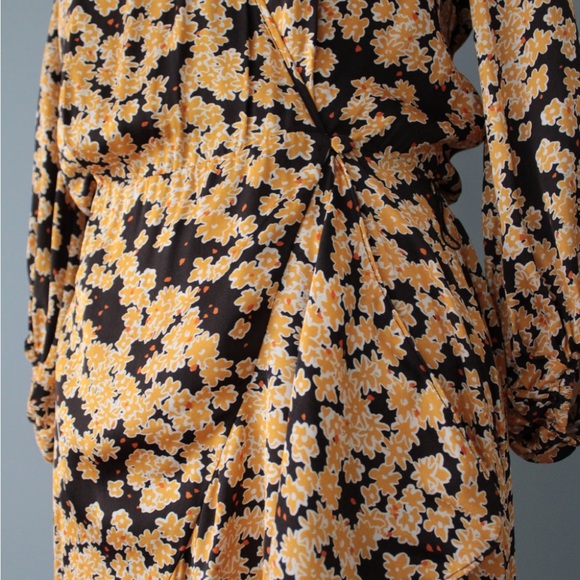 & Other Stories Floral Dress | Golden Flowers Wrap dress | belted designer dress - Picture 9 of 16